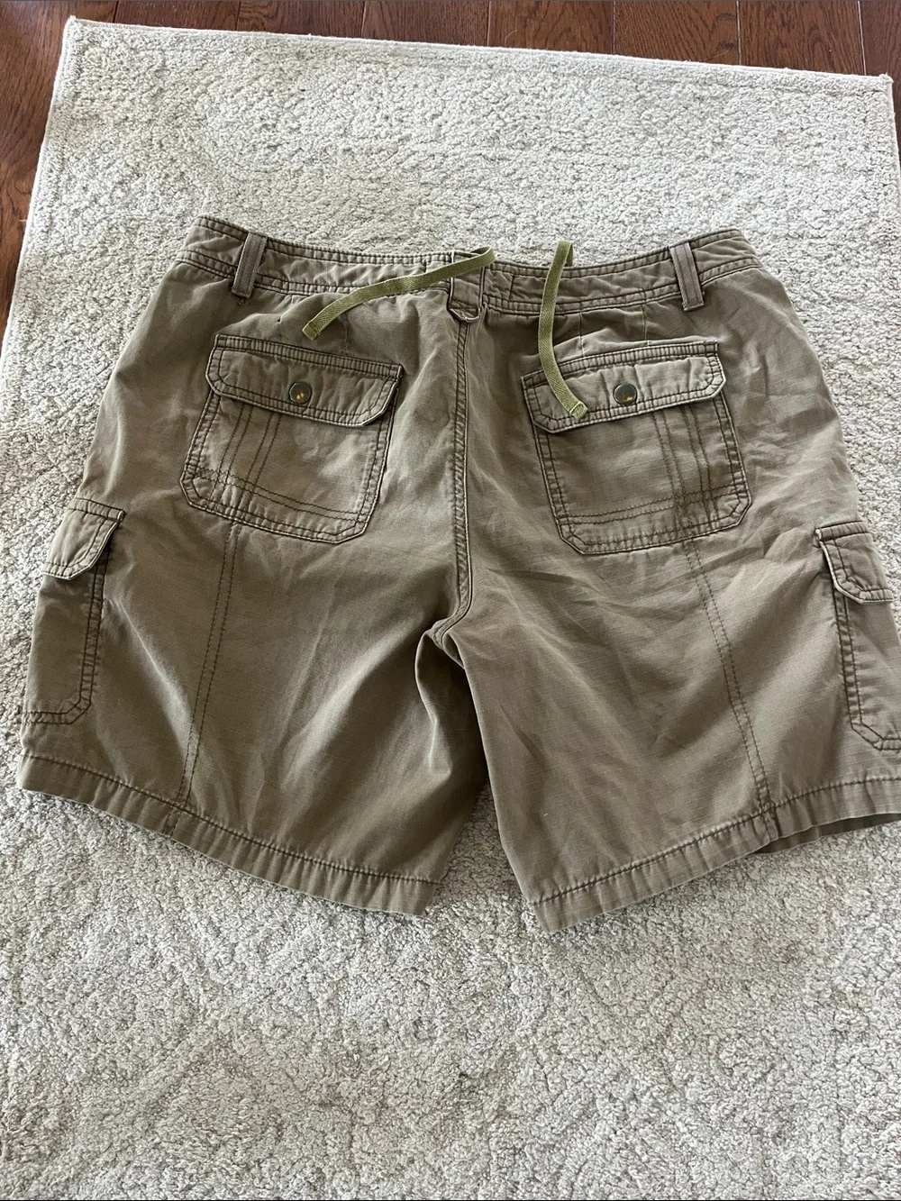 Eddie Bauer Navy and Khaki Cargo Shorts Duo - Picture 8 of 12